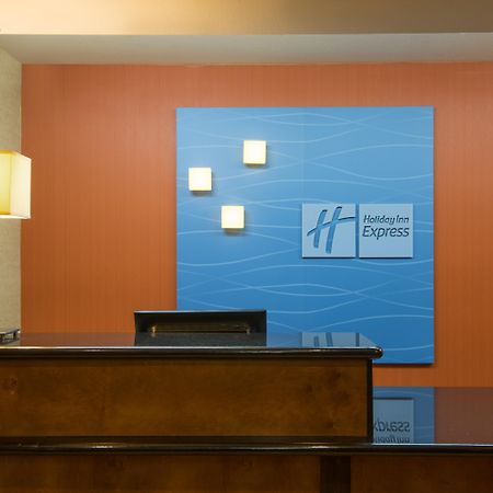 Holiday Inn Express Hotel & Suites Wauseon By Ihg Exterior photo