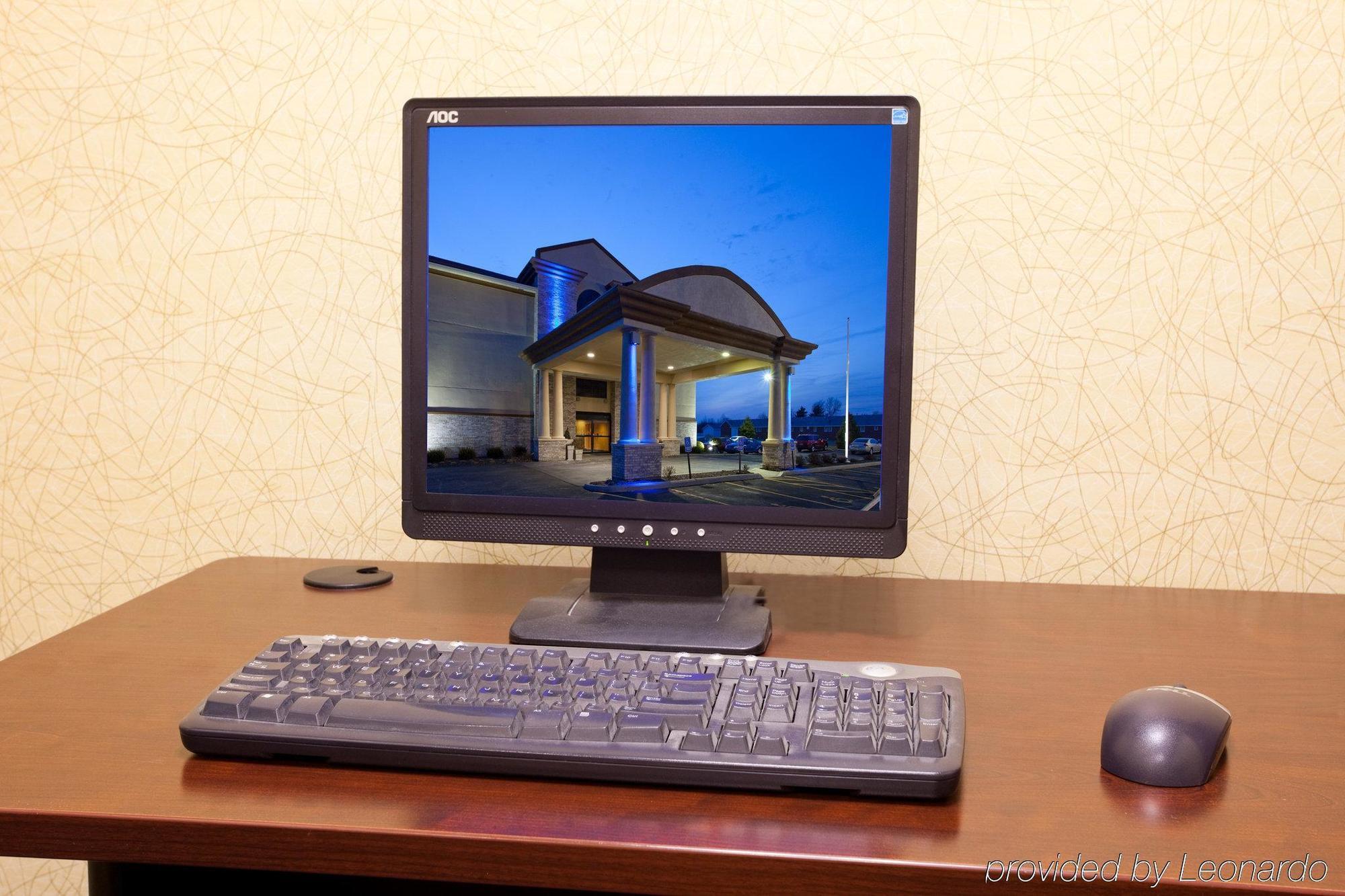 Holiday Inn Express Hotel & Suites Wauseon By Ihg Exterior photo